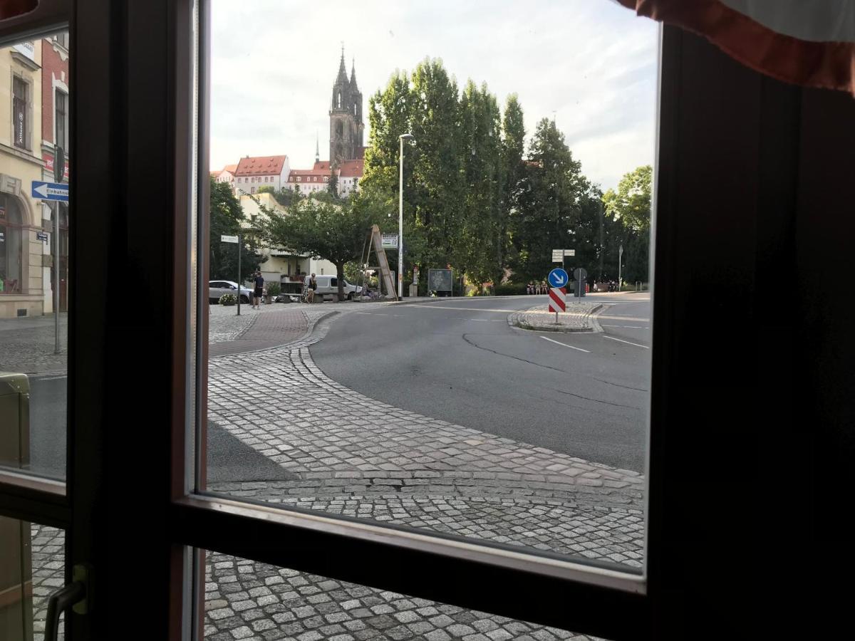 Hostel Meissen Old Town Bridge Bagian luar foto