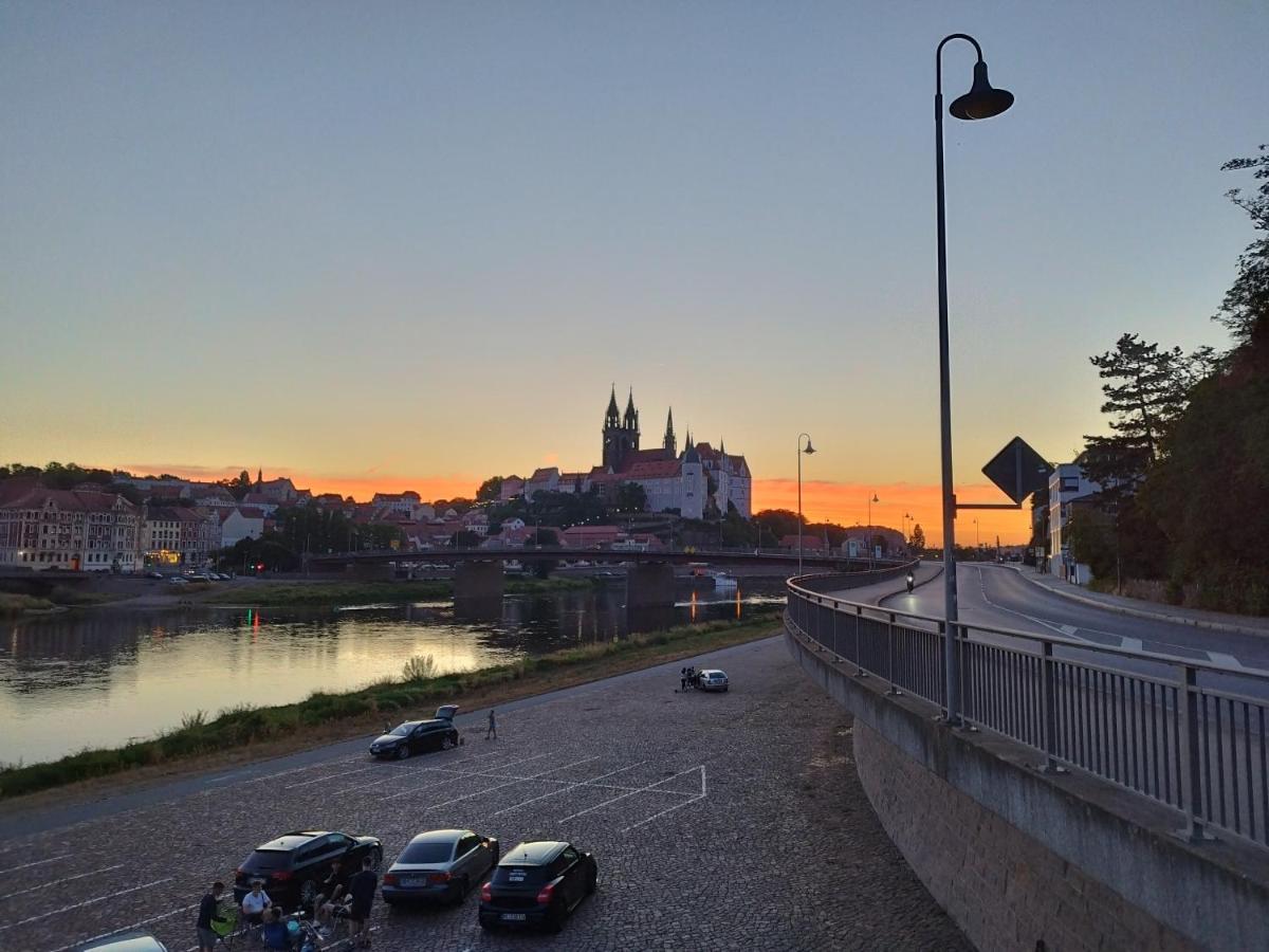 Hostel Meissen Old Town Bridge Bagian luar foto